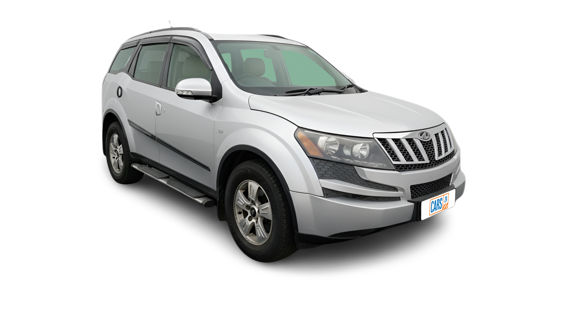 Mahindra XUV500-img